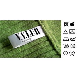 Печать текстильных бирок для одежды